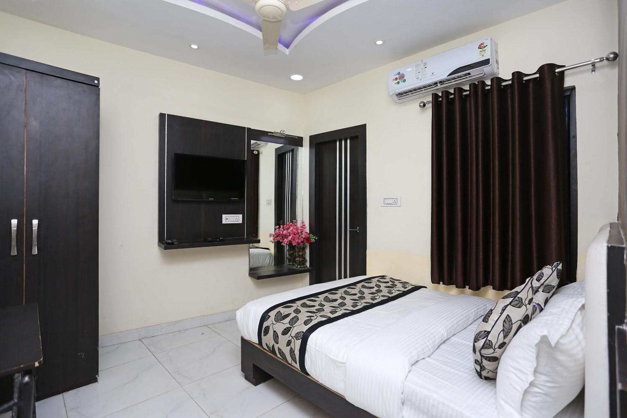 Hotel O Laxmi Privilege Inn Gwalior Ngoại thất bức ảnh
